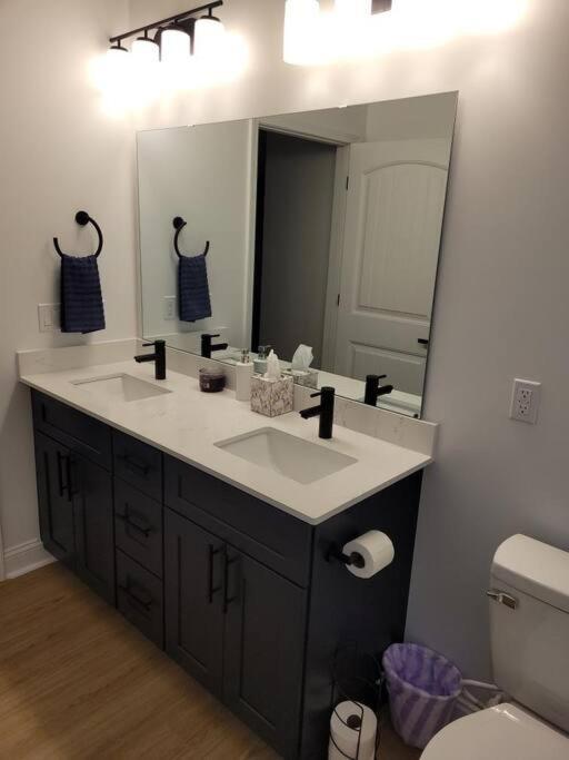 South Charlotte'S Cozy & Modern Leilighet Eksteriør bilde