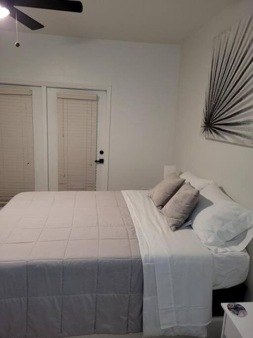 South Charlotte'S Cozy & Modern Leilighet Eksteriør bilde